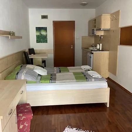 N2 * Hajdúszoboszló